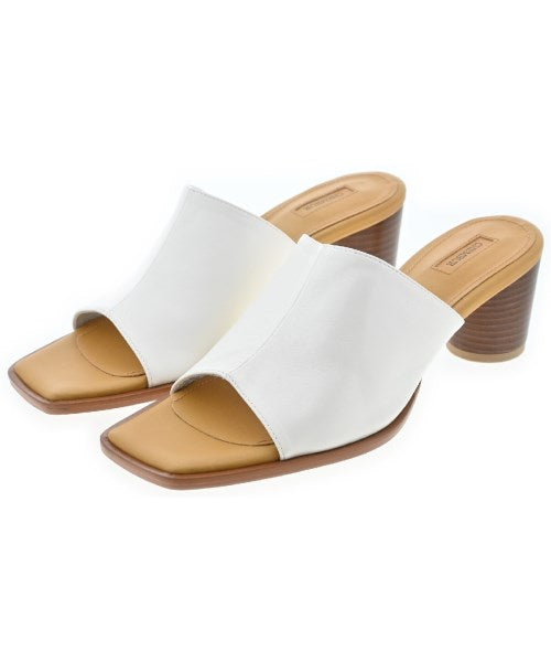 CHEMBUR Sandals