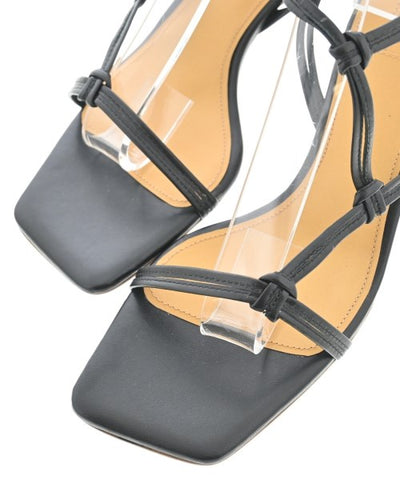 CHEMBUR Sandals