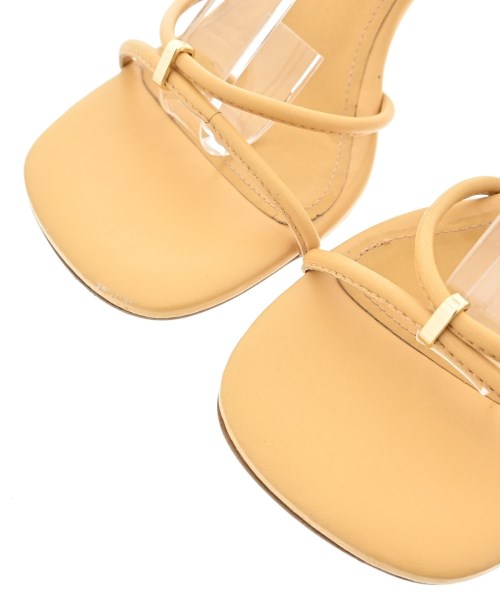CHEMBUR Sandals
