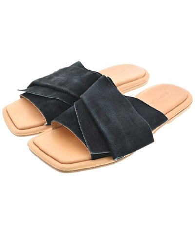 ENFOLD Sandals