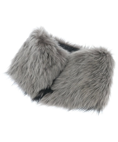 KARL DONOGHUE Winter scarves