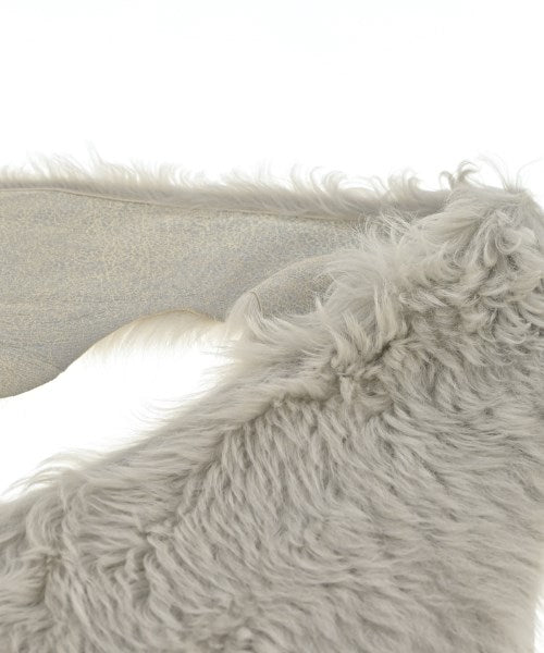 KARL DONOGHUE Winter scarves