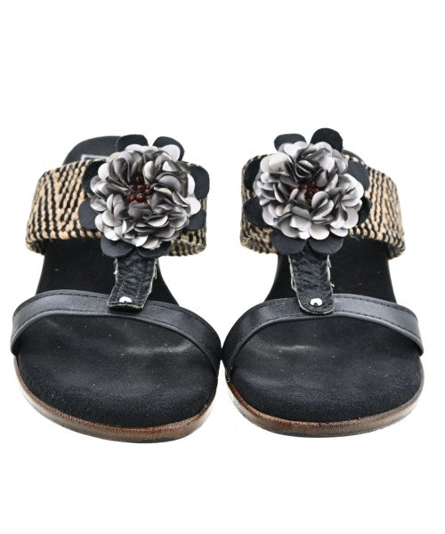 ISLAND SLIPPER Sandals