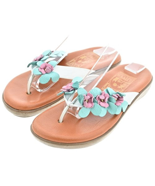 ISLAND SLIPPER Sandals