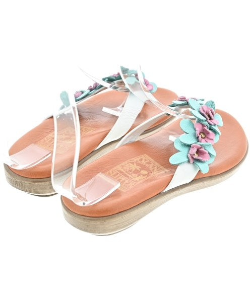 ISLAND SLIPPER Sandals