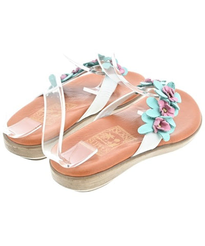 ISLAND SLIPPER Sandals
