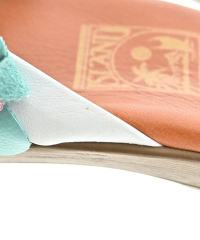 ISLAND SLIPPER Sandals