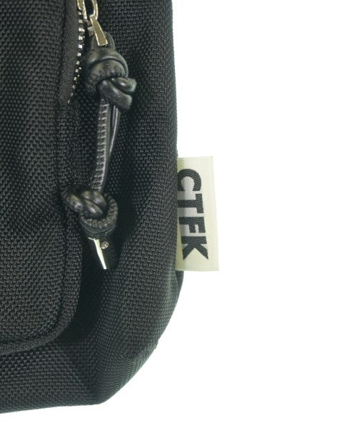 Control Freak Shoulder bags