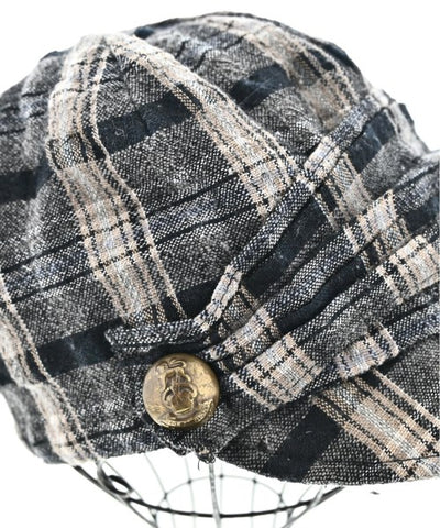FERRUCCIO VECCHI Newsboy caps
