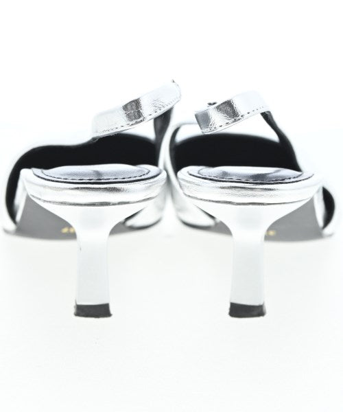 BARNYARDSTORM Sandals