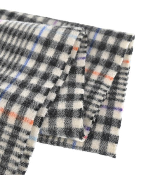 PAUL SMITH COLLECTION Winter scarves