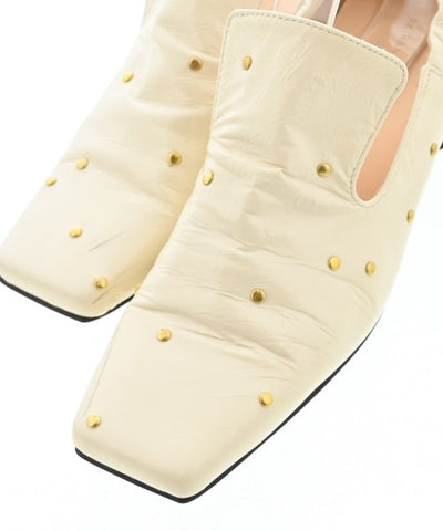 AKIRA NAKA Pumps/Heels