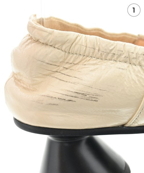 AKIRA NAKA Pumps/Heels