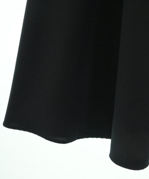 MICA&DEAL Knee length skirts