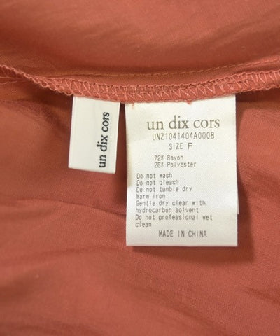 Un Dix Cors Casual shirts