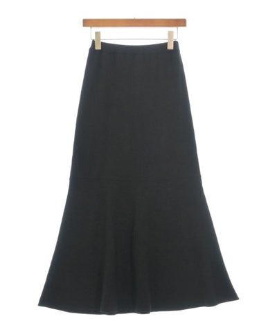 La TOTALITE Long/Maxi length skirts
