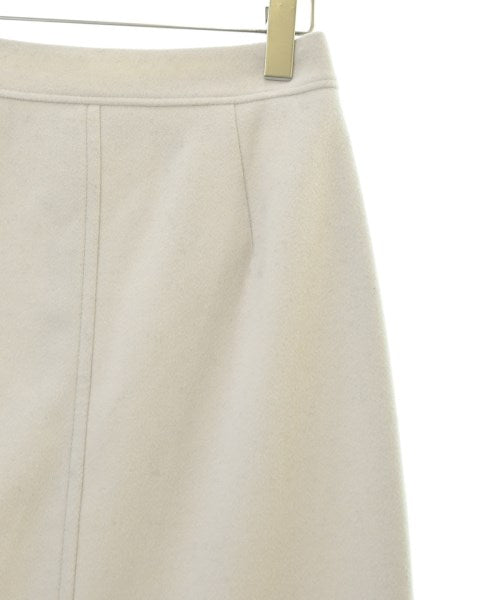 La TOTALITE Long/Maxi length skirts