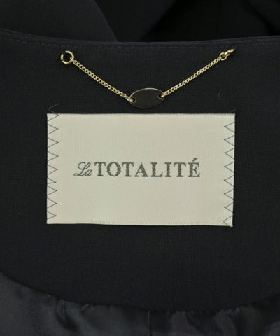 La TOTALITE Collarless jackets