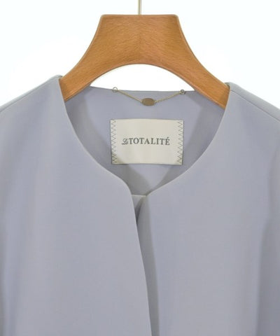 La TOTALITE Collarless jackets