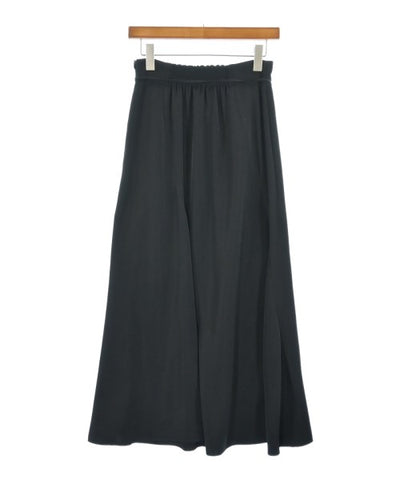 La TOTALITE Long/Maxi length skirts