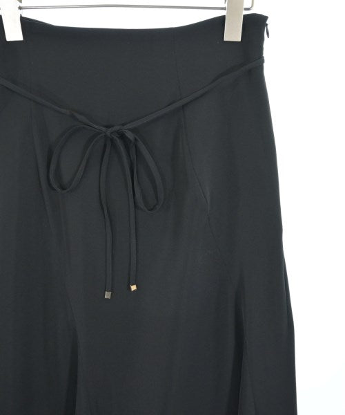 La TOTALITE Long/Maxi length skirts