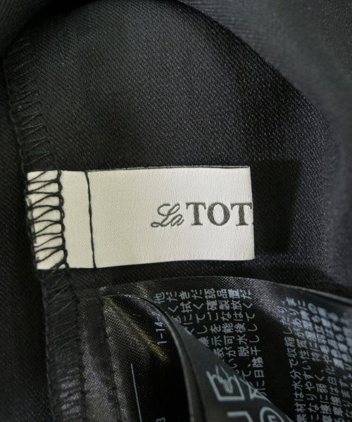 La TOTALITE Long/Maxi length skirts