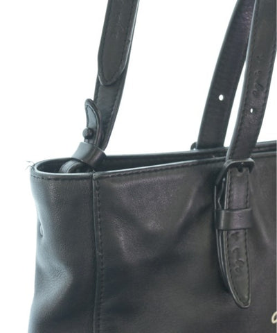 Agnes b. Shoulder bags