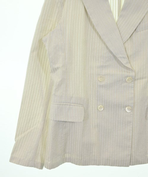 Agnes b. Blazers/Suit jackets