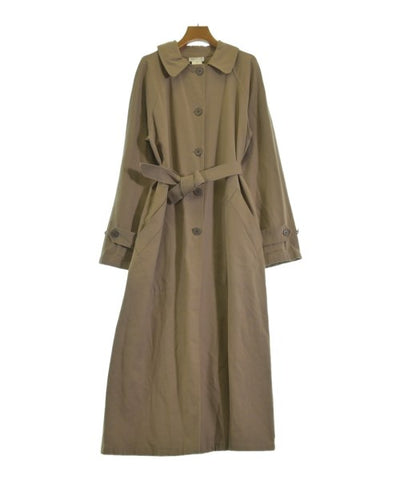Agnes B. Soutien collar coats