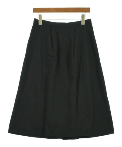 Agnes b. Long/Maxi length skirts