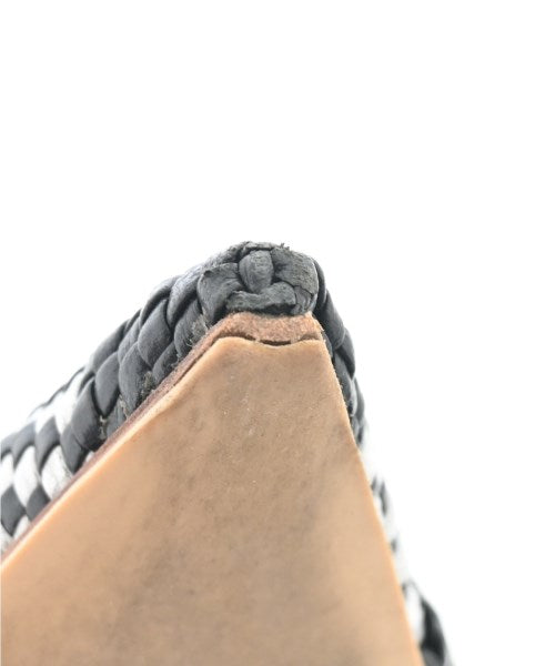 DES PRES Pumps/Heels