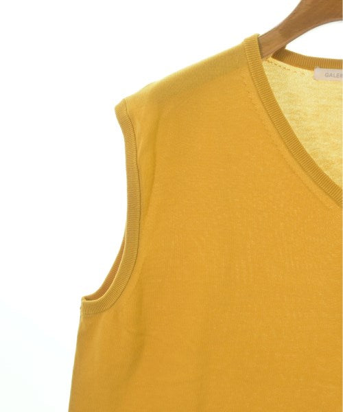 GALERIE VIE Sleeveless tops