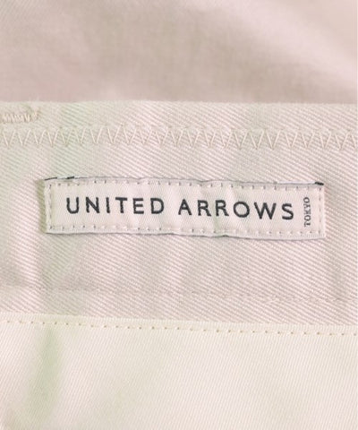 UNITED ARROWS Chinos