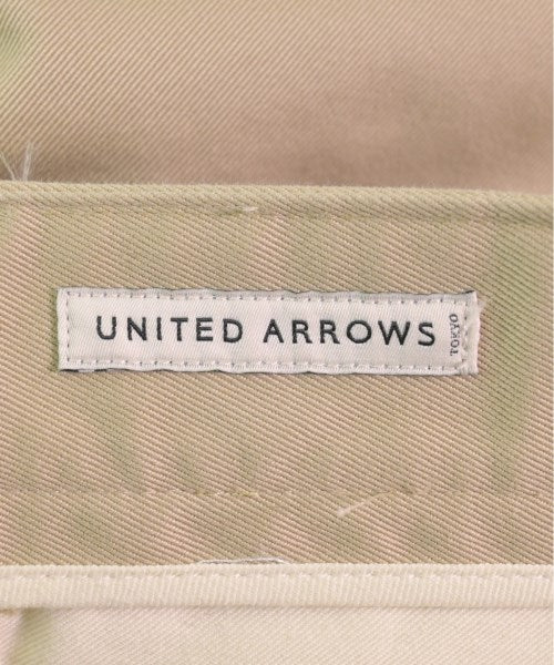 UNITED ARROWS Chinos