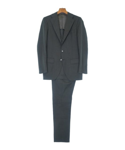 TOMORROWLAND Business suits