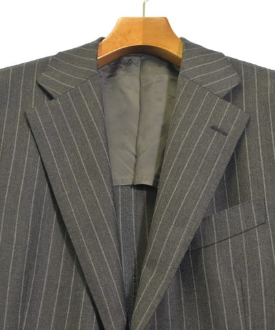 TOMORROWLAND Business suits