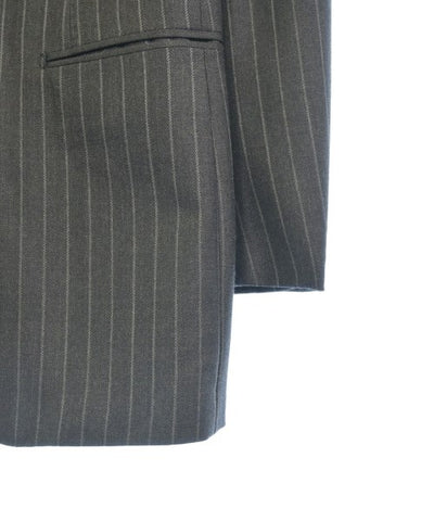 TOMORROWLAND Business suits