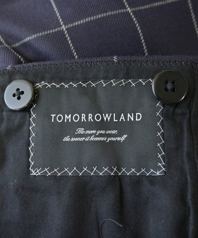 TOMORROWLAND Business suits