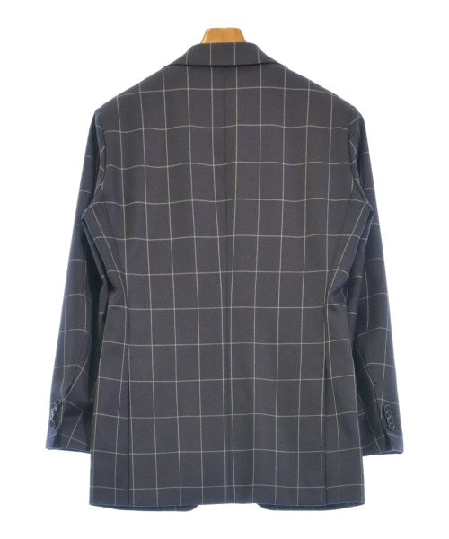 TOMORROWLAND Business suits