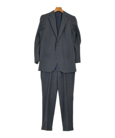 TOMORROWLAND Business suits