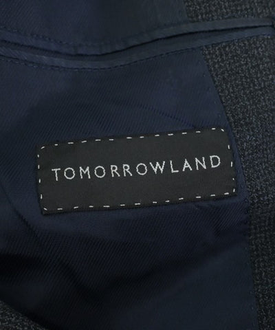 TOMORROWLAND Business suits
