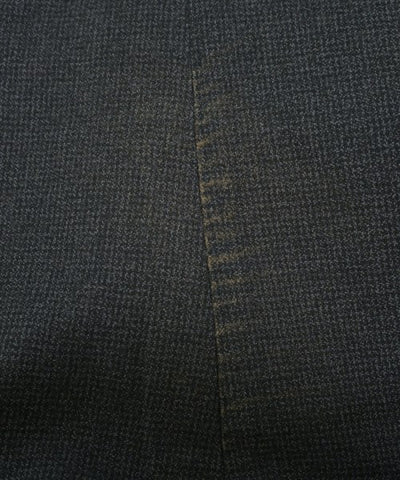 TOMORROWLAND Business suits