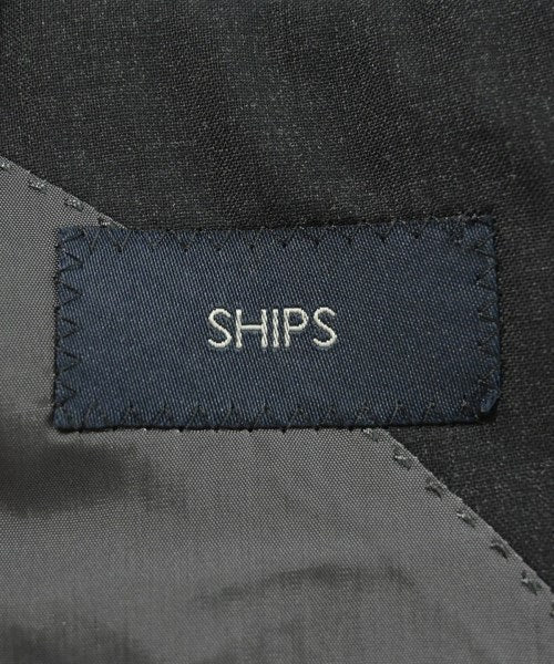 SHIPS Business suits