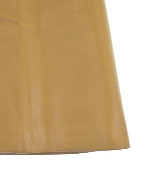 ESTNATION Knee length skirts