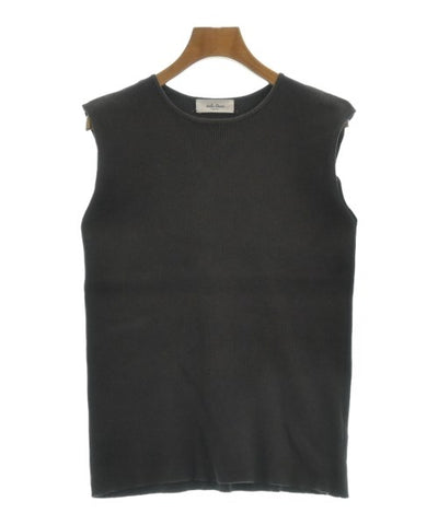 Mila Owen Sleevelesses