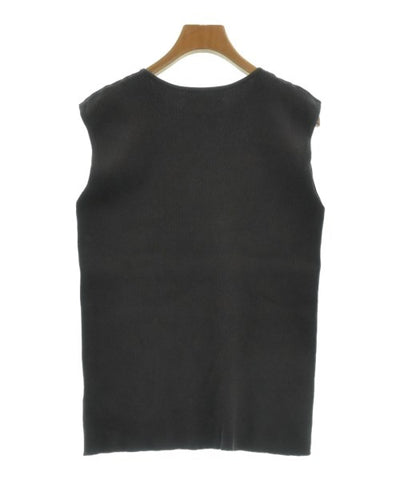 Mila Owen Sleevelesses