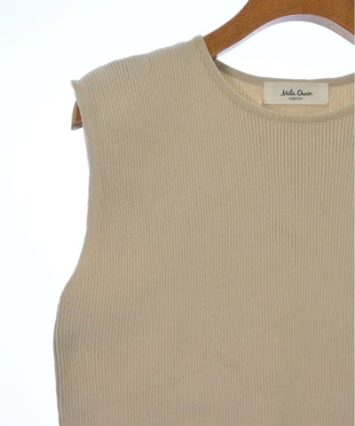 Mila Owen Sleeveless tops