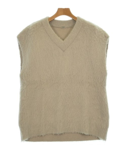 Mila Owen Vests