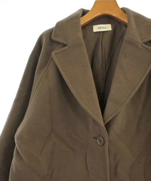 Mila Owen Soutien collar coats