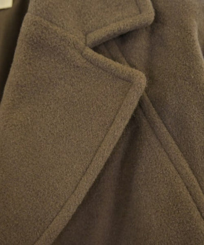 Mila Owen Soutien collar coats